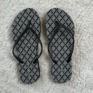 Old Navy Flip Flops
